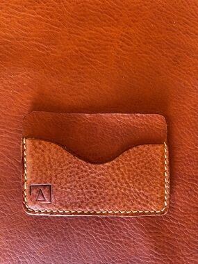 Minimalist Olmo Wallet